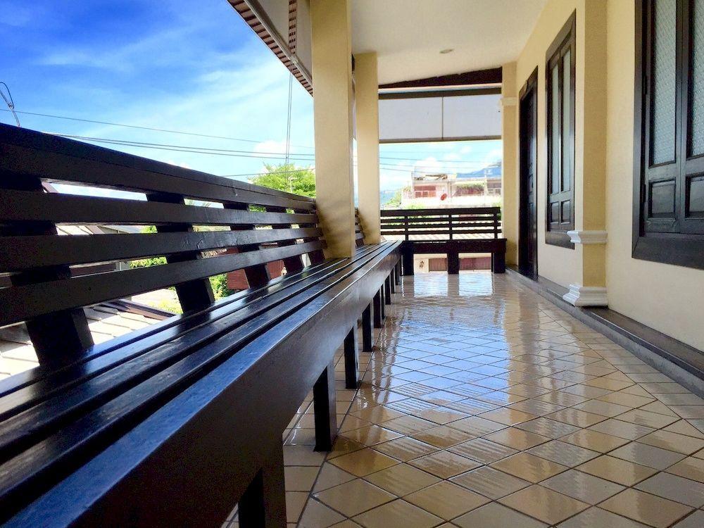 Na Thapae Hotel Chiang Mai Exterior foto