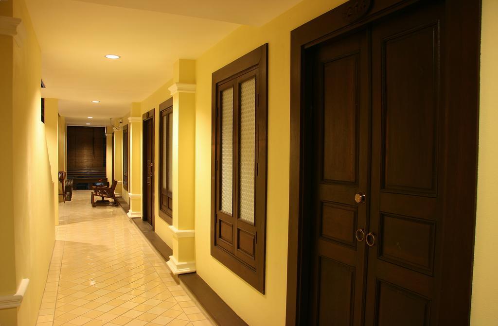 Na Thapae Hotel Chiang Mai Exterior foto